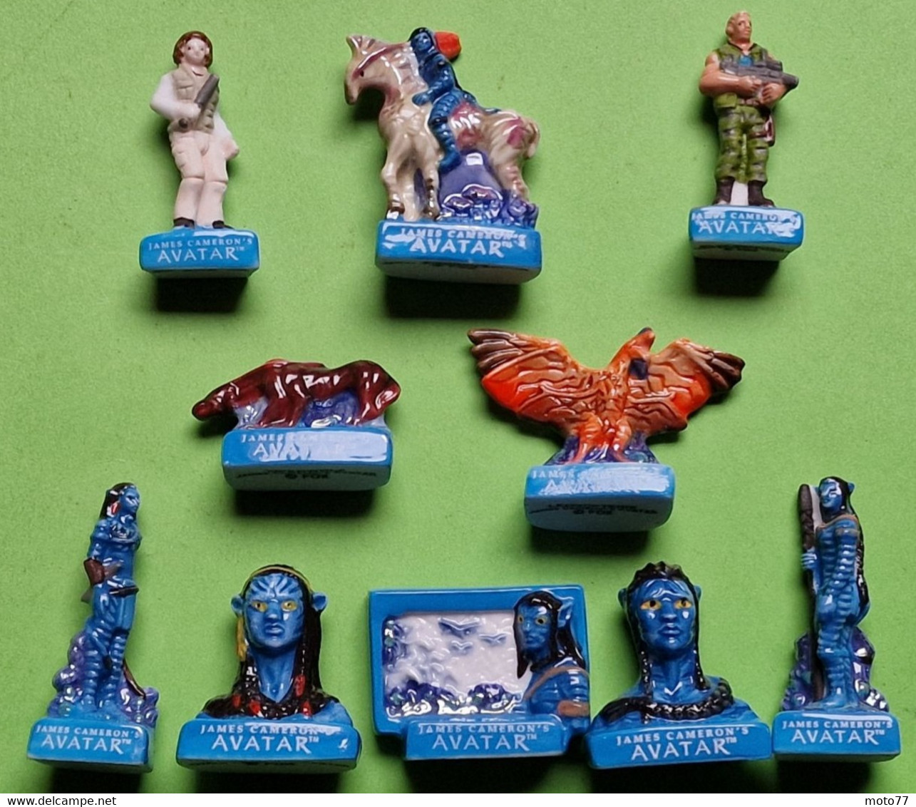 Lot 10 Fèves - Porcelaine - Série Complète AVATAR Neuf Et Chacun Emballé Individuellement - James Cameron - 2009 - Personajes