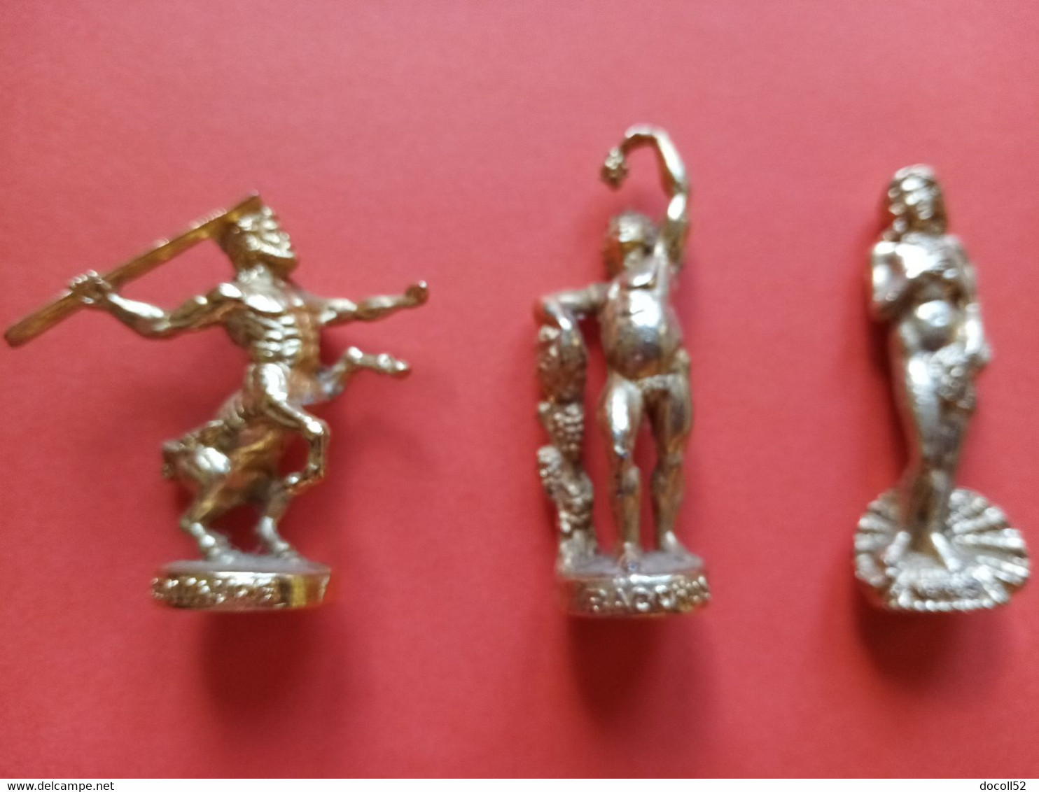 LOT DE 3 FEVES METAL DOREES OR DIEUX GRECS - CENTAURE - VENUS - BACCHUS - GRECE ANTIQUE - History