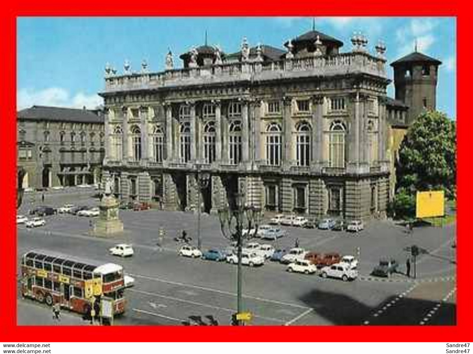 CPSM/gf  TORINO (Italie).  Palais Madama, Voiture, Autobus, Pub Cinzano. .*7778 - Palazzo Madama