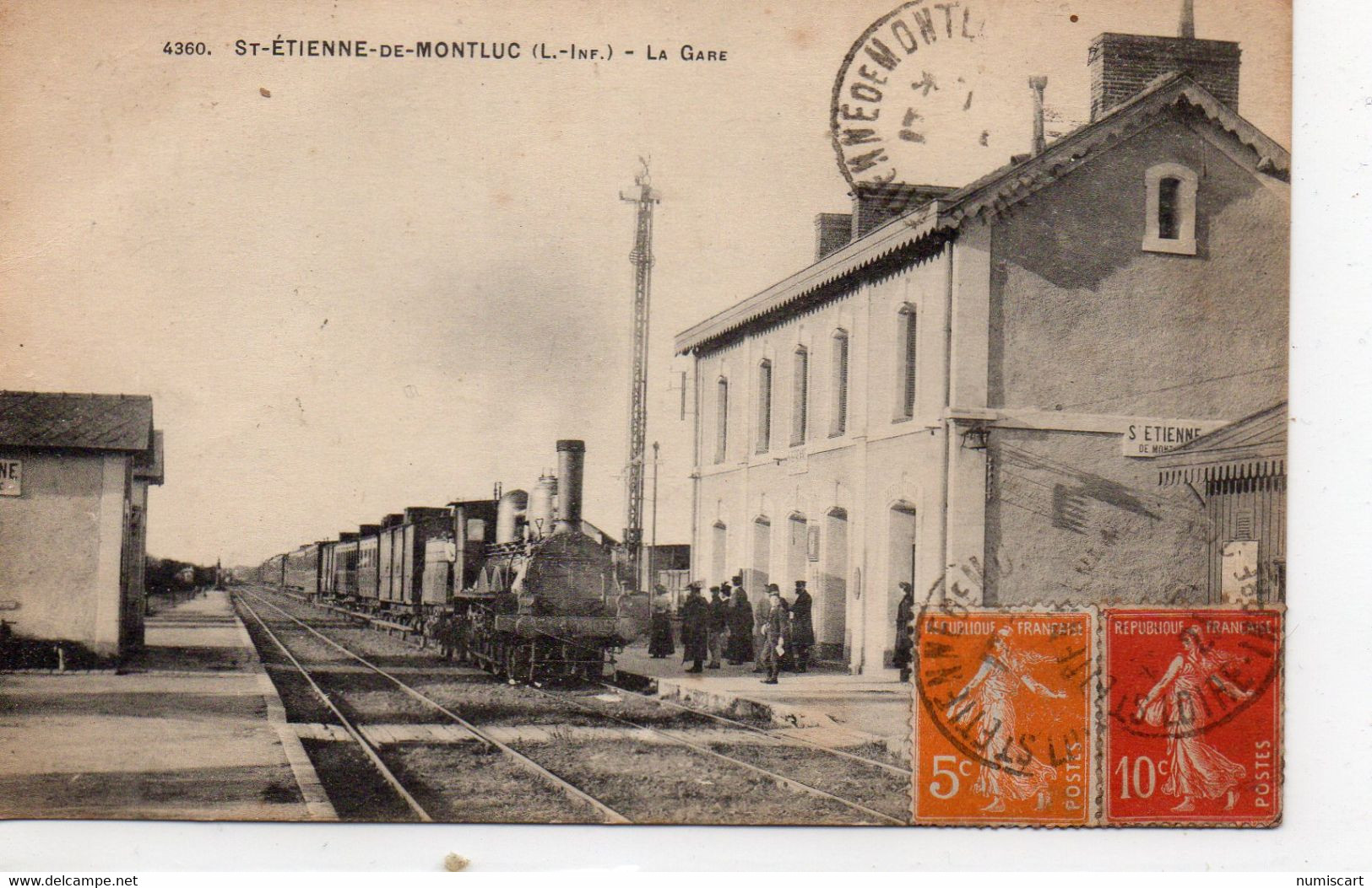 Saint-Etienne-de-Montluc Animée La Gare Train Locomotive à Vapeur Carte RARE - Saint Etienne De Montluc