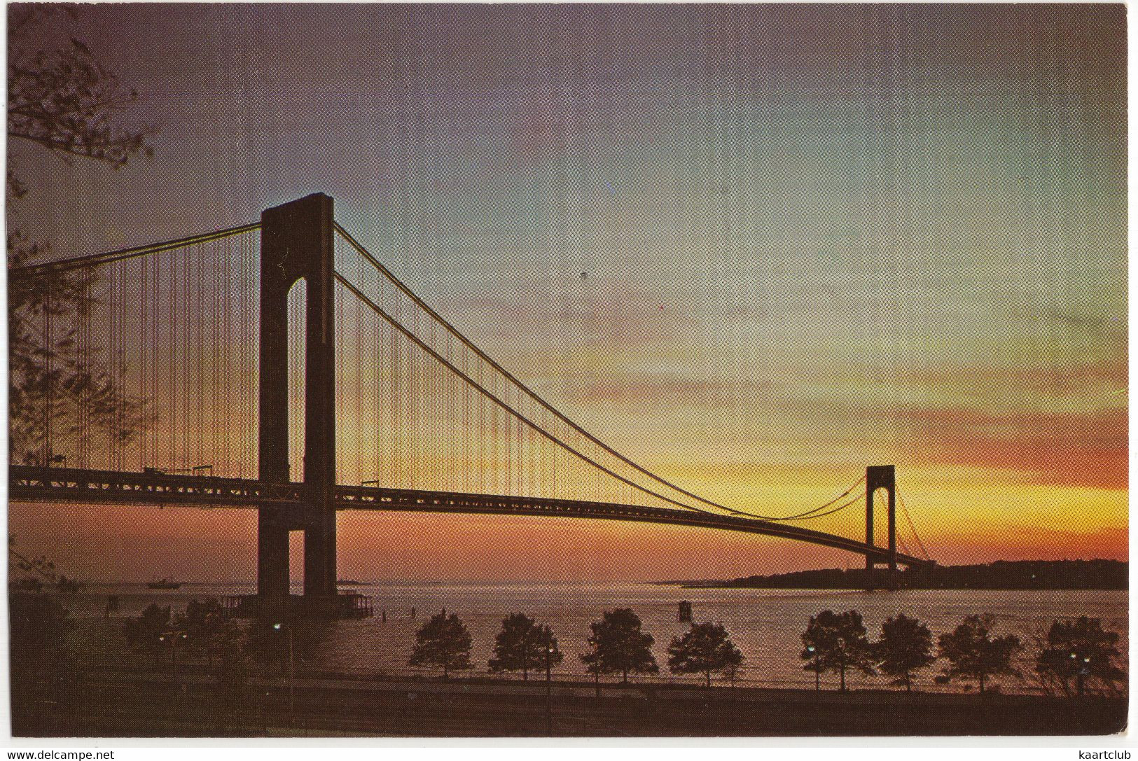 Verrazano-Narrows Bridge Connects Brooklyn And Staten Island - New York City - (USA) - Brooklyn