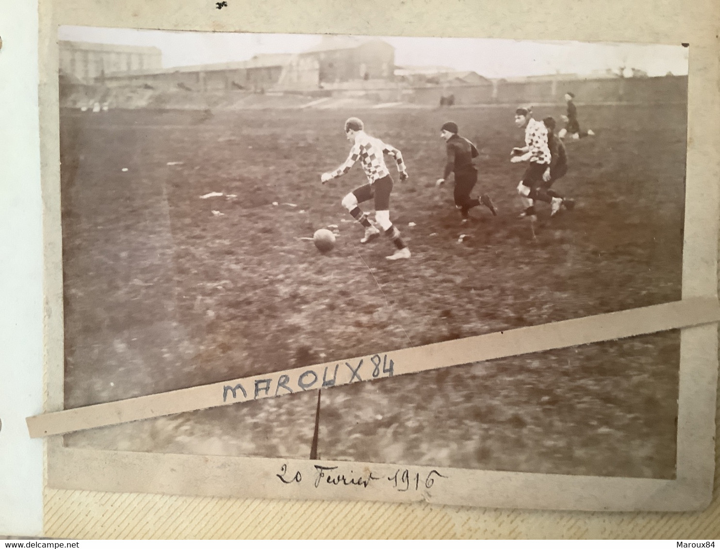Dpt 69 Photos   Ville De Gênas. Match De Rugby  S.c.g Contre  L P U.parc Des Sports Saisons 1915/1916 - Rugby