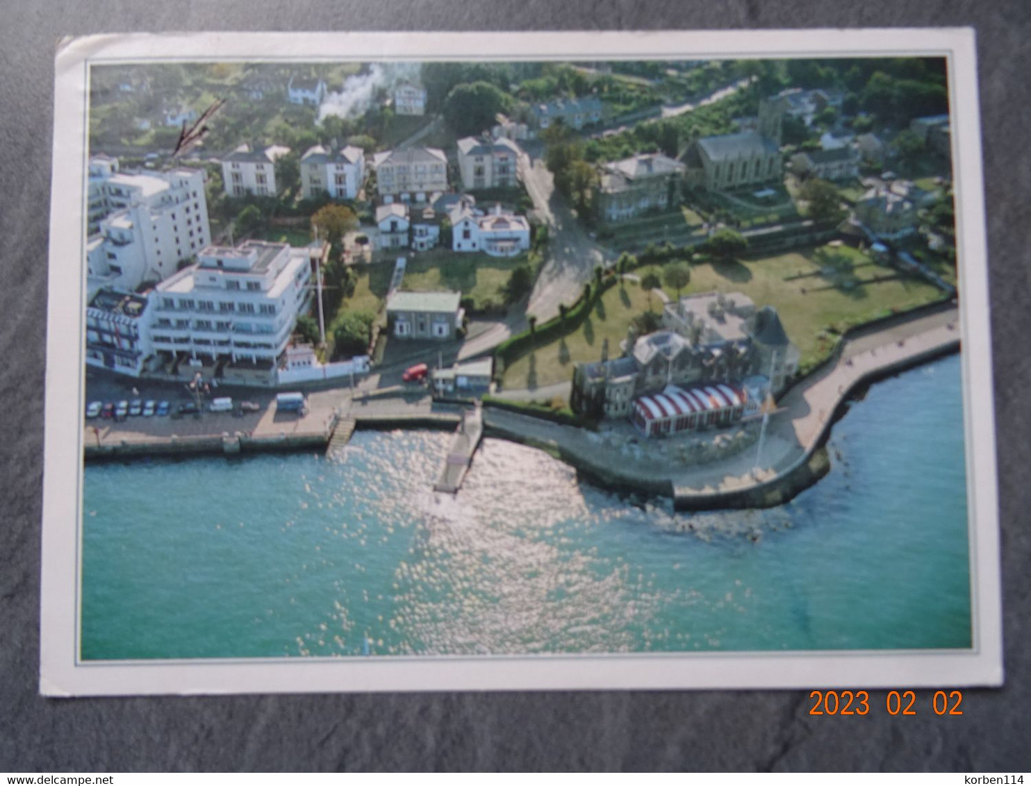 COWES SEAFRONT AND THE ROYAL YACHT SQUADRON - Cowes
