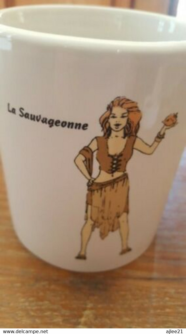 Mug "Le Sauvageonne''. Les Trésors De Fort Boyard. - Cups