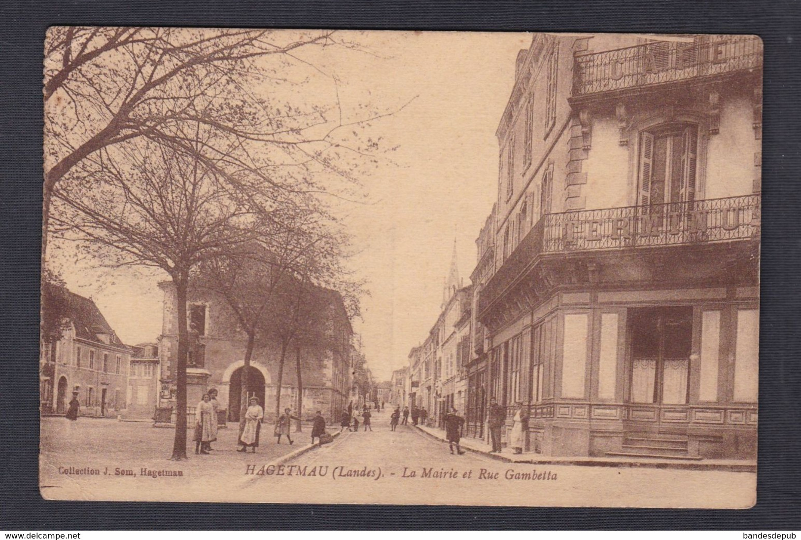 Vente Immediate Hagetmau (40) Mairie Et Rue Gambetta (Coll. J. Som 54593) - Hagetmau