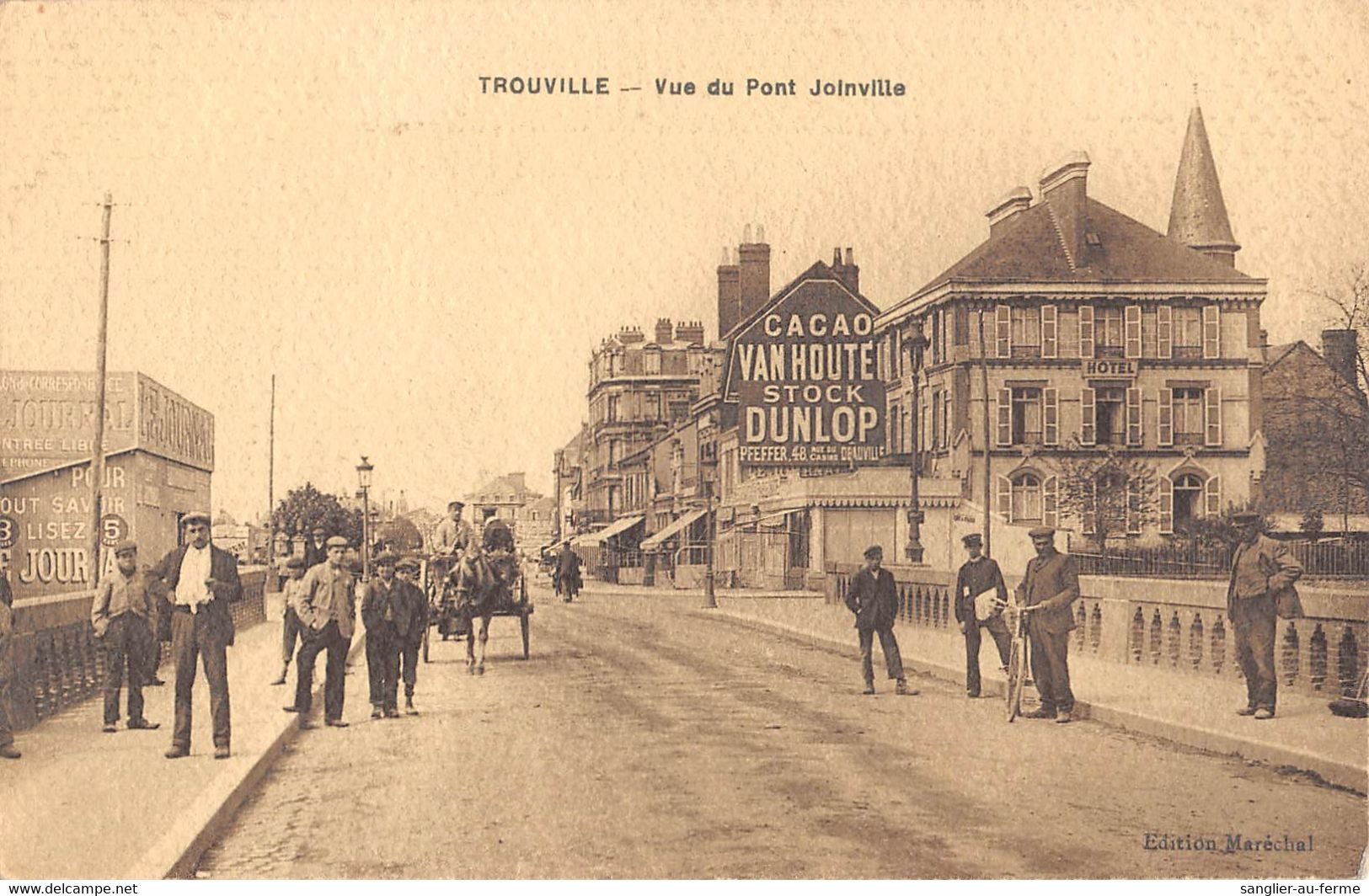 CPA 14 TROUVILLE VUE DU PONT JOINVILLE - Trouville