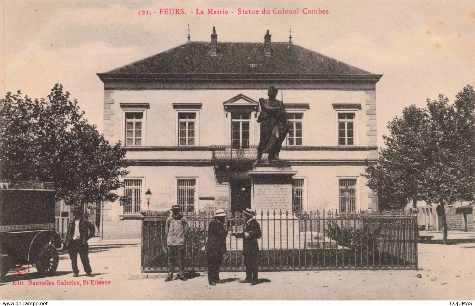 42 - FEURS - S09490 - La Mairie - Statue Du Colonel Combes - L1 - Feurs