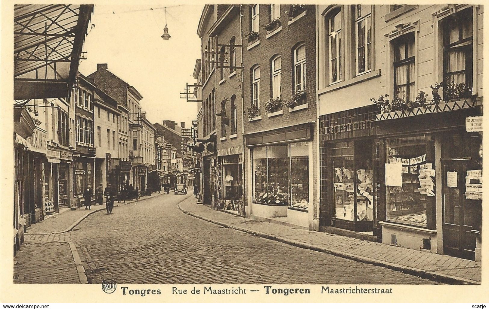 Tongres    -     Rue De Maastrticht   -  Winkelstraat.   -    IN HET BESTE CORSET  &  HET LAATSTE NIEUWS - Tongeren