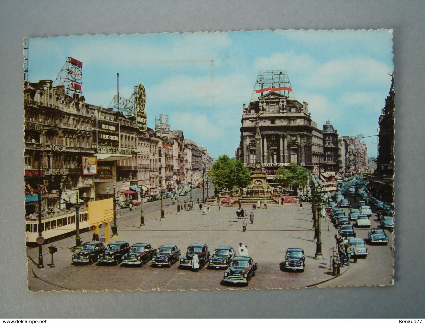 Bruxelles - La Place De Brouckère - Marktpleinen, Pleinen