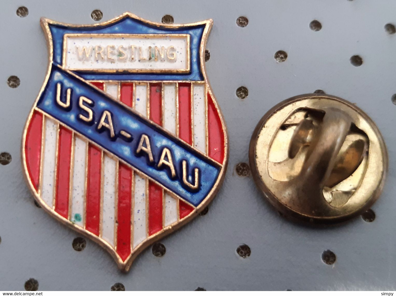 Wrestling USA AAU Federation Vintage Pin Badge - Wrestling