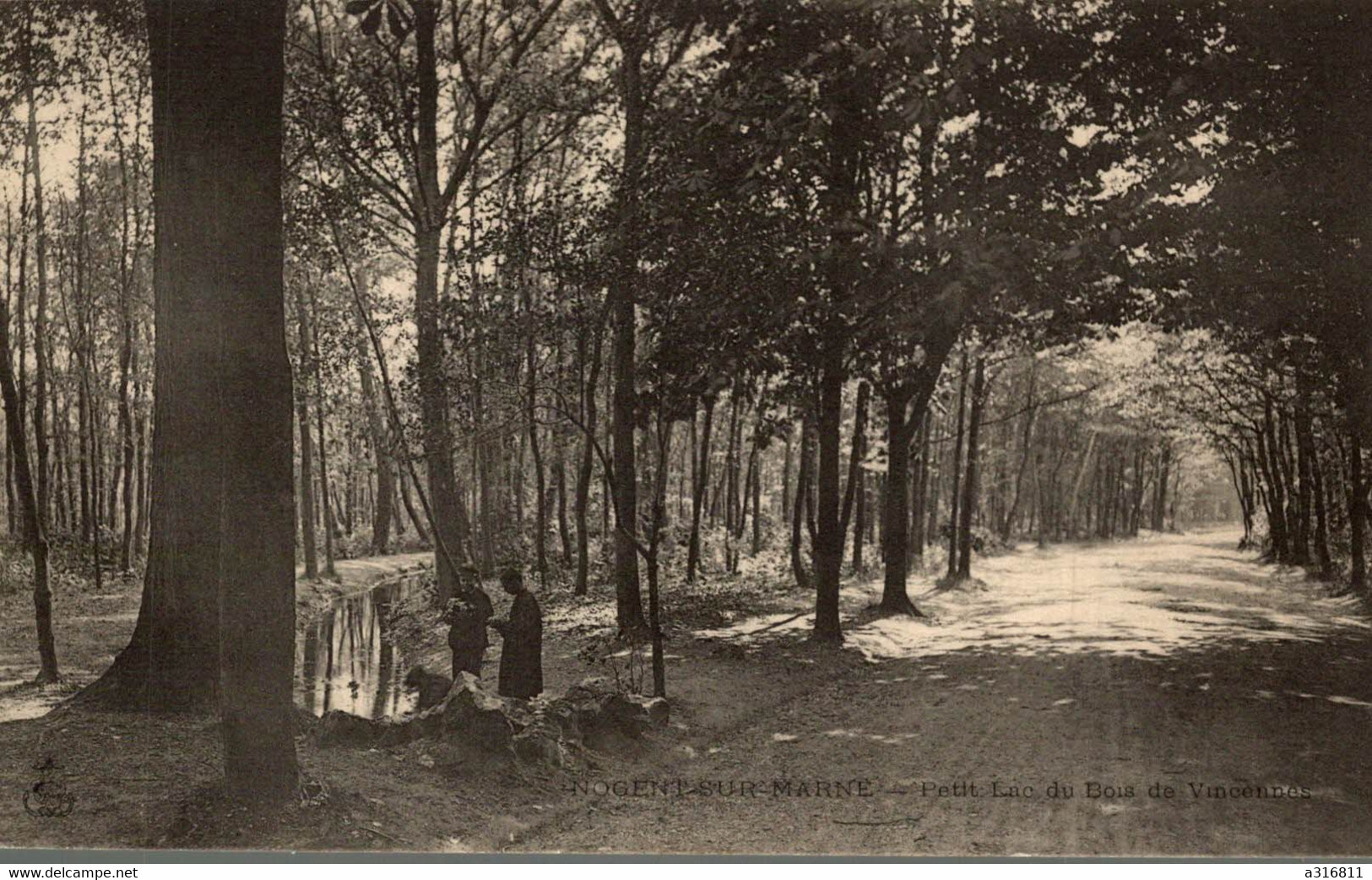Nogent Sur Marne Petit Lac Du Bois De Vincennes - Laval