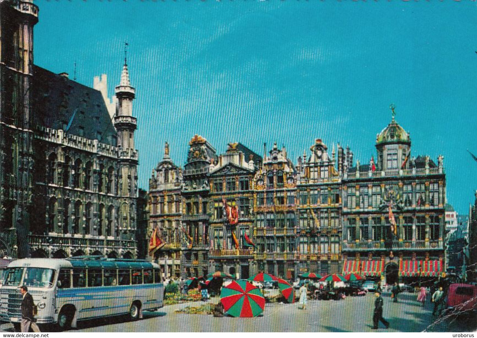 BELGIUM - Bruxelles 1971 - Un Coin De La Grand Place - Marktpleinen, Pleinen