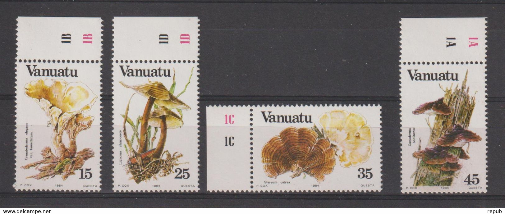 Vanuatu 1984 Champignons 686-689, 4 Val ** MNH - Vanuatu (1980-...)