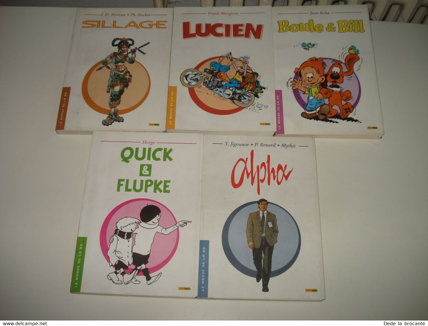 C 47 /  Lot De 9 " Le Monde De La BD " 200 Pages Par Tome  Petit Prix - Wholesale, Bulk Lots