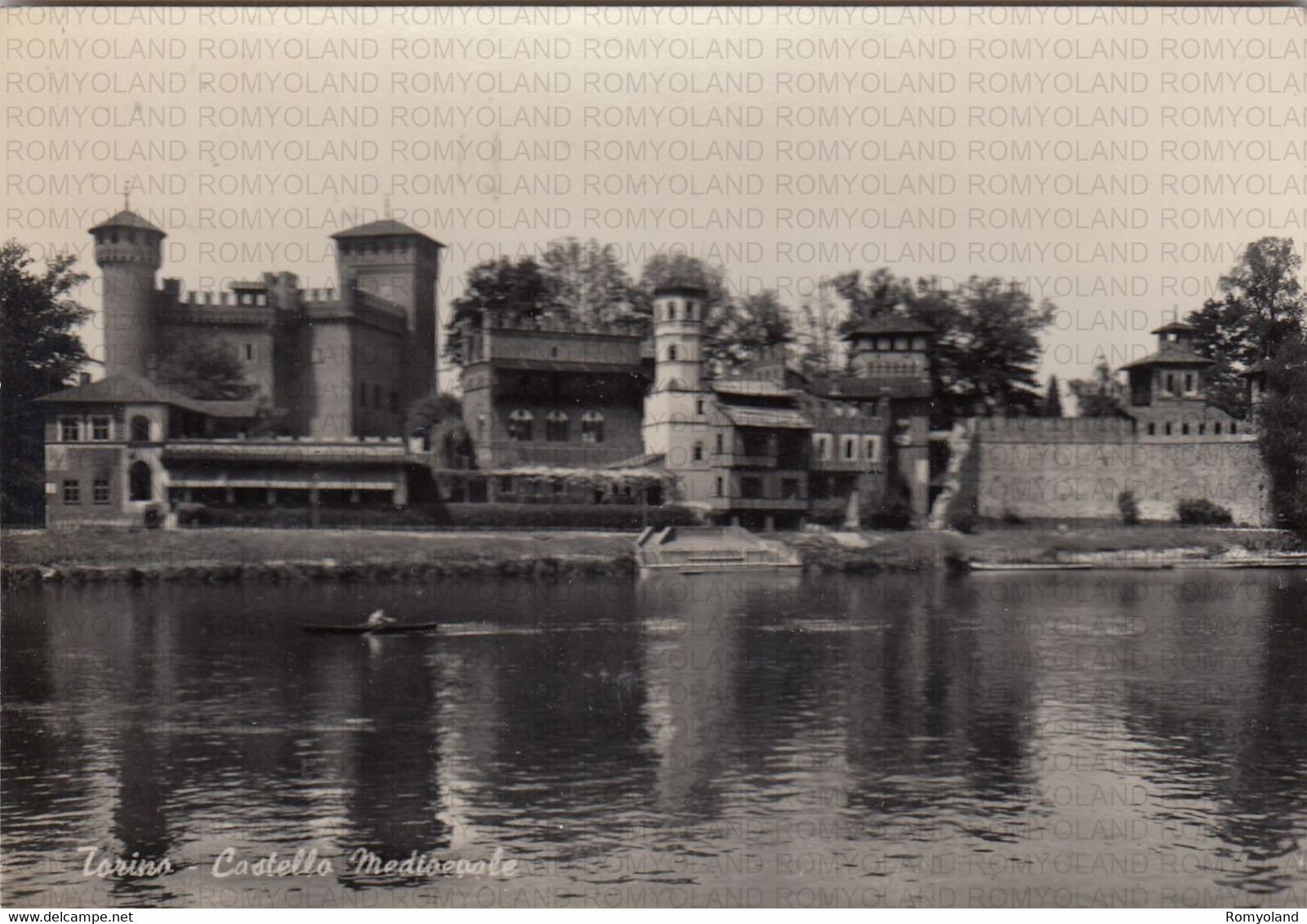 CARTOLINA  TORINO,PIEMONTE,CASTELLO MEDIOEVALE-STORIA,MEMORIA,CULTURA,RELIGIONE,IMPERO,BELLA ITALIA,VIAGGIATA 1956 - Castello Del Valentino