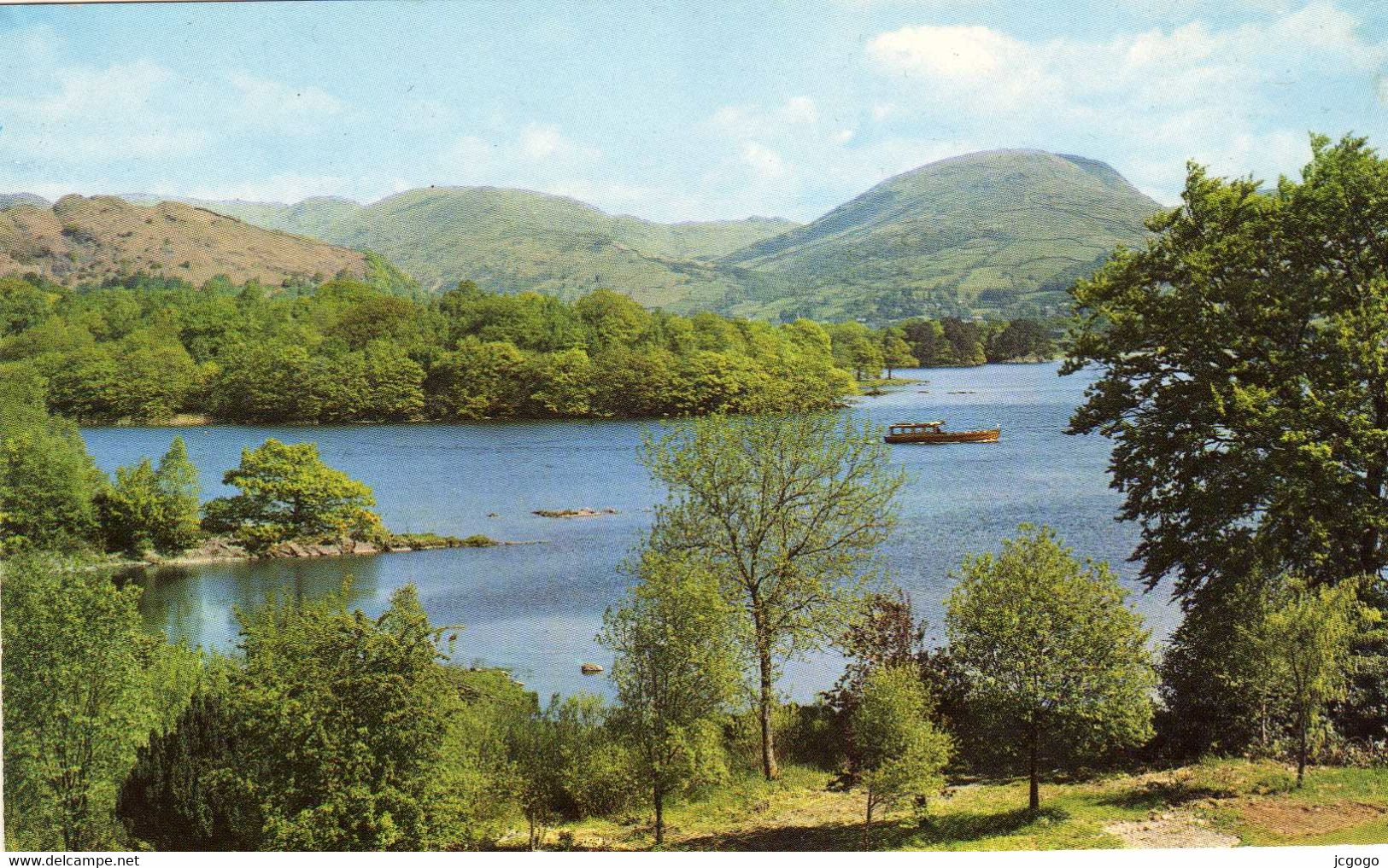 WINDERMERE LAKE AND RED SCREES - Windermere