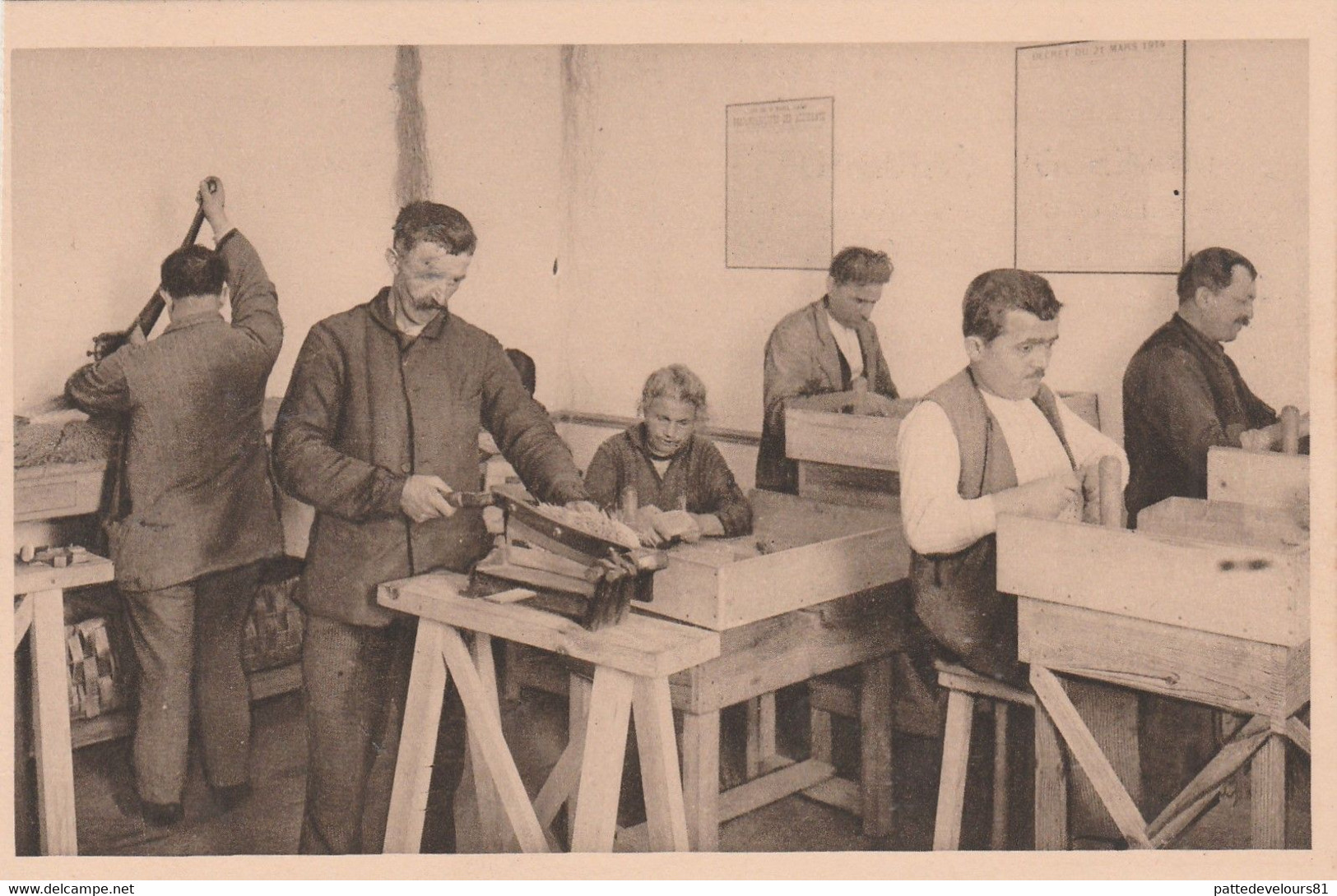 CPA Sépia (81) CARMAUX Mines Atelier De Brosserie Des Aveugles Mineur Mining Bergbau Estrazione Mijnbouw - Carmaux