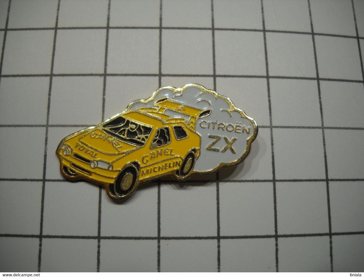 3121     PINS  Pin's    CITROEN ZX  TOTAL CAMEL  MICHELIN   Voitures  Dakar - Rally