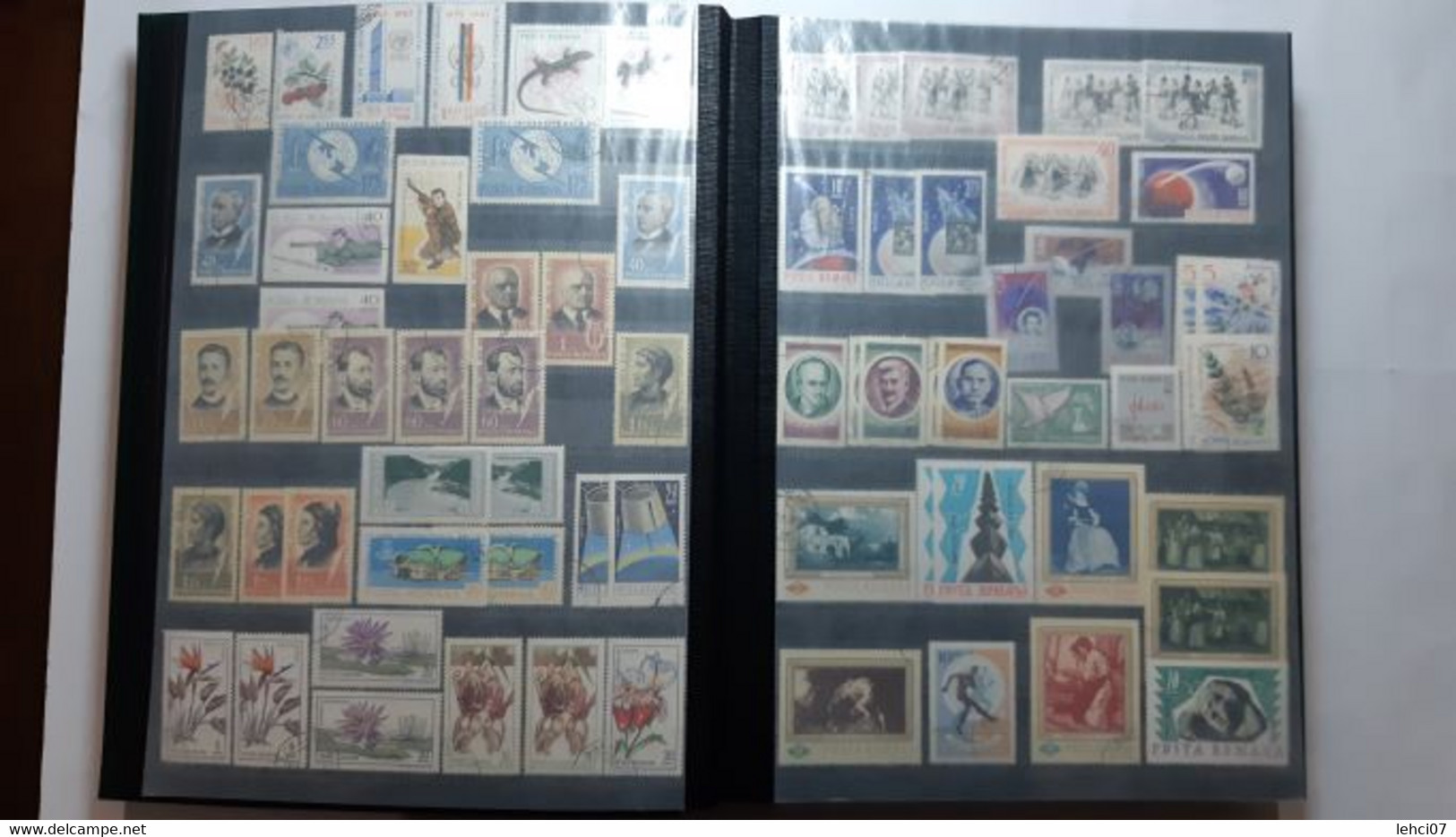 ROUMANIE Intéressante collection importante, d’environ 2 080 timbres