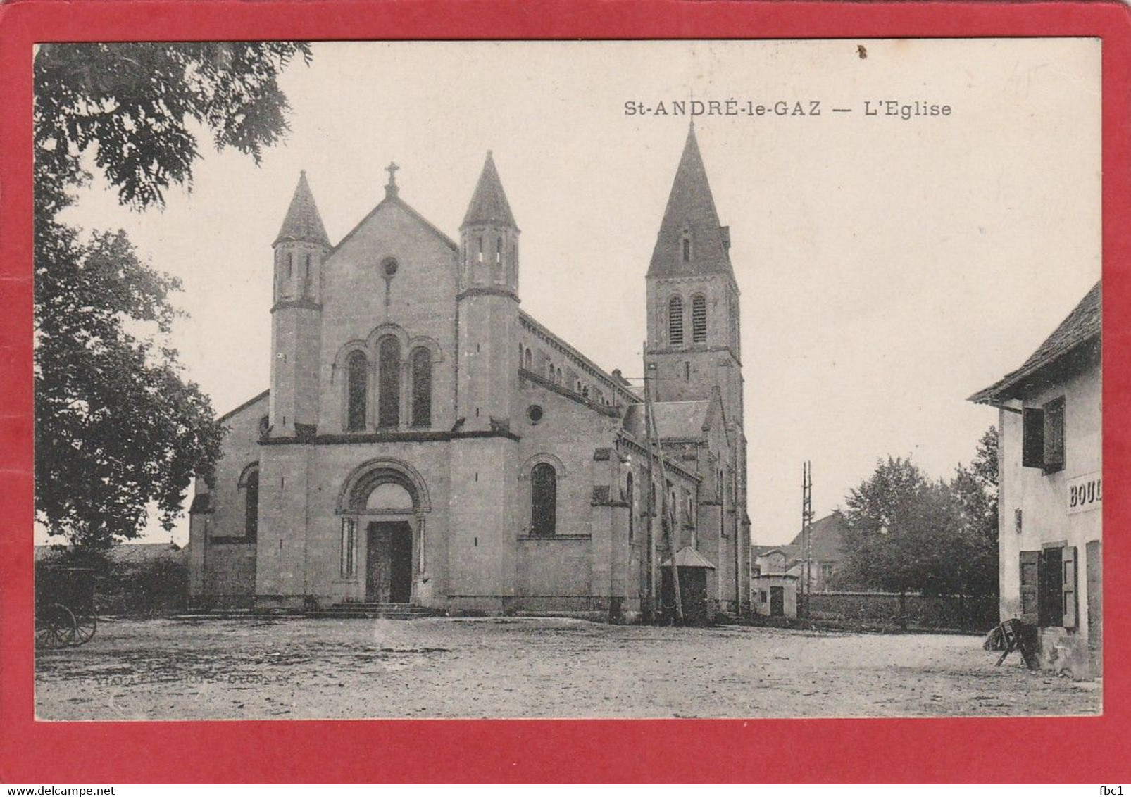 Isère - St André Le Gaz - L'église - Saint-André-le-Gaz