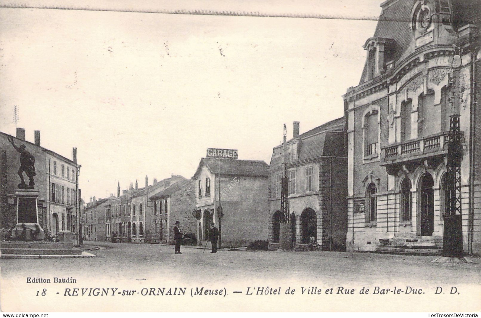 FRANCE - 55 - REVIGNY SUR ORNAIN - L'Hôtel De Ville Et Tue De Bar Le Duc - Carte Postale Ancienne - Revigny Sur Ornain