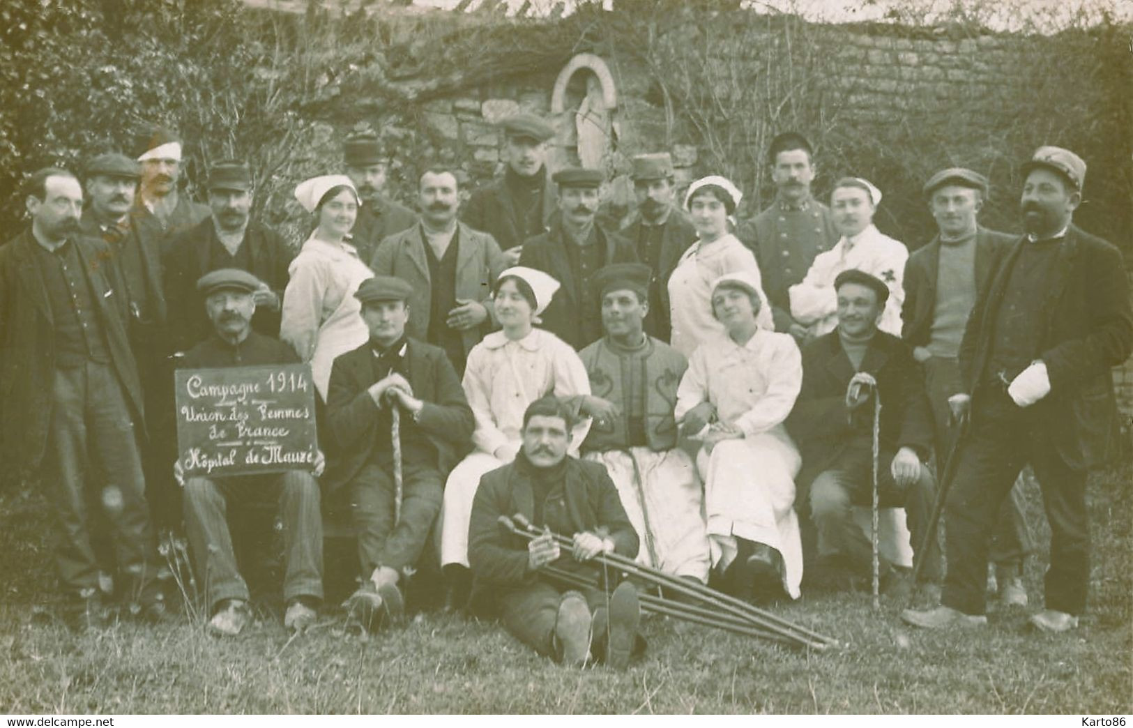 Mauzé Sur Le Mignon * Carte Photo * Hôpital Militaire Campagne 1914 Union Des Femmes De France * Croix Rouge Red Cross - Mauze Sur Le Mignon