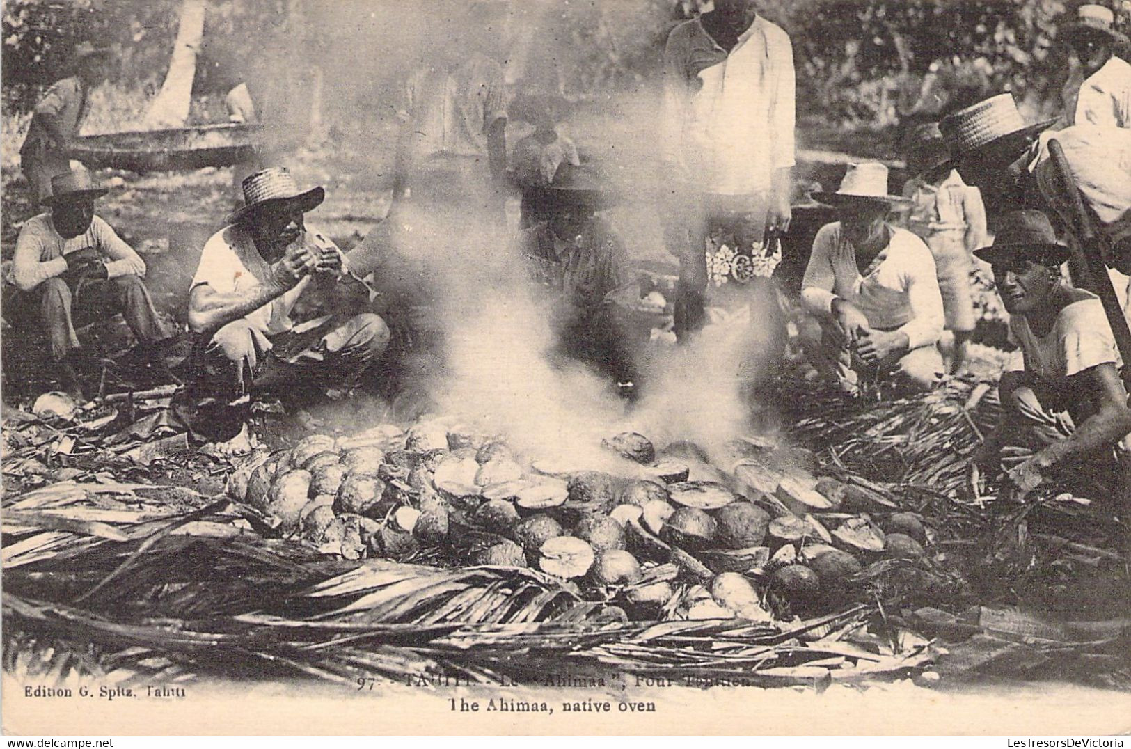 TAHITI - The Ahimaa - Native Oven - Carte Postale Ancienne - Tahiti