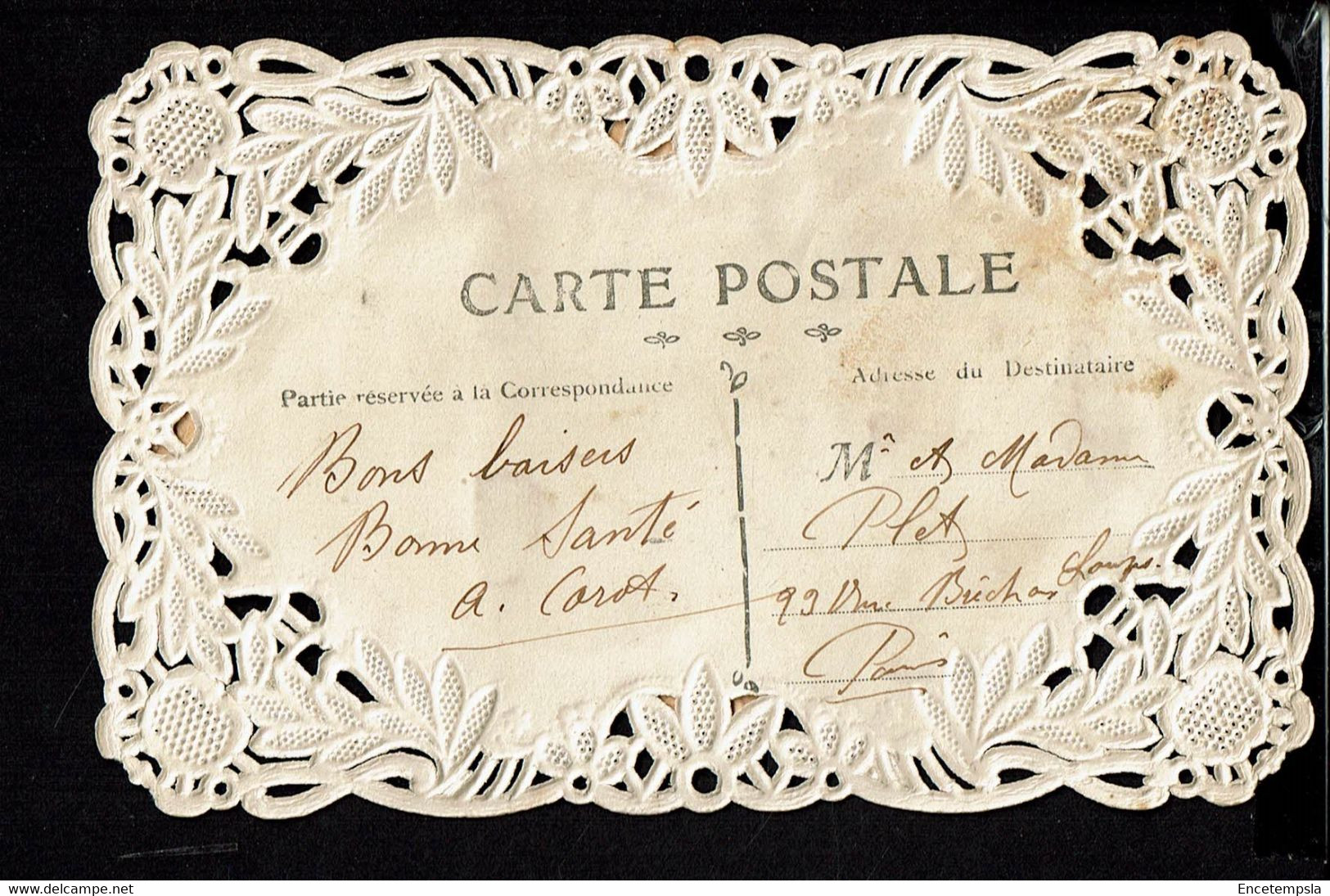 CPA Carte Postale Dentelée Et En Relief  France   Un Jeune Communiant  Entouré De Fleurs VM63083 - Comuniones