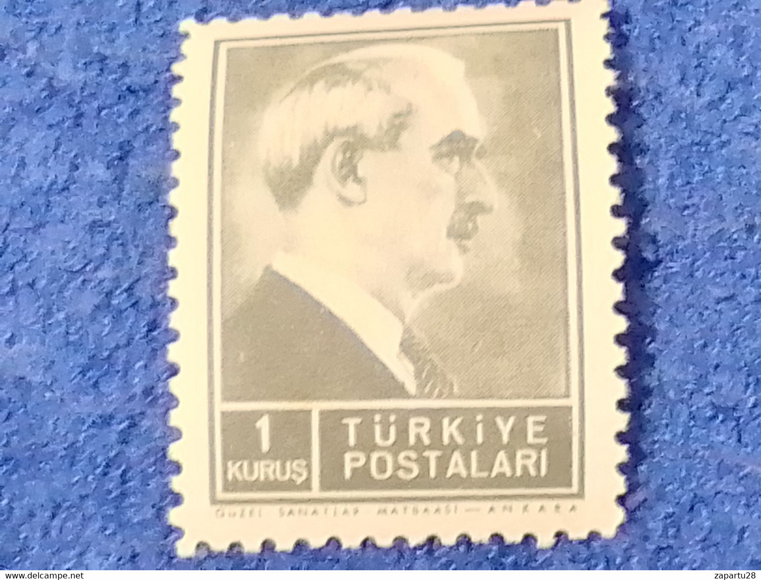 TÜRKEY--1940-50-    1K  ATATÜRK.  DAMGASIZ - Neufs