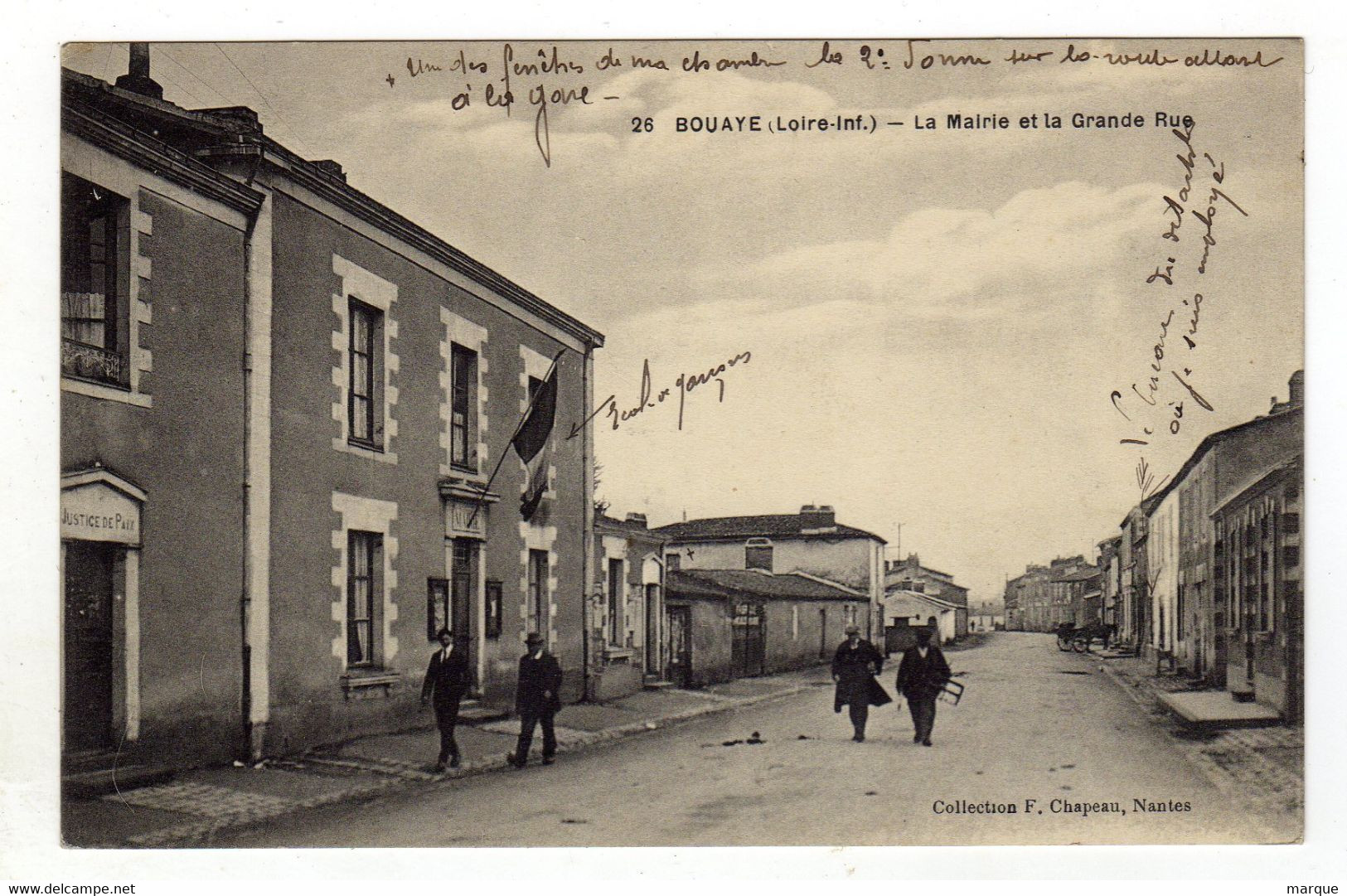 Cpa N° 26 BOUAYE La Mairie Et La Grande Rue - Bouaye