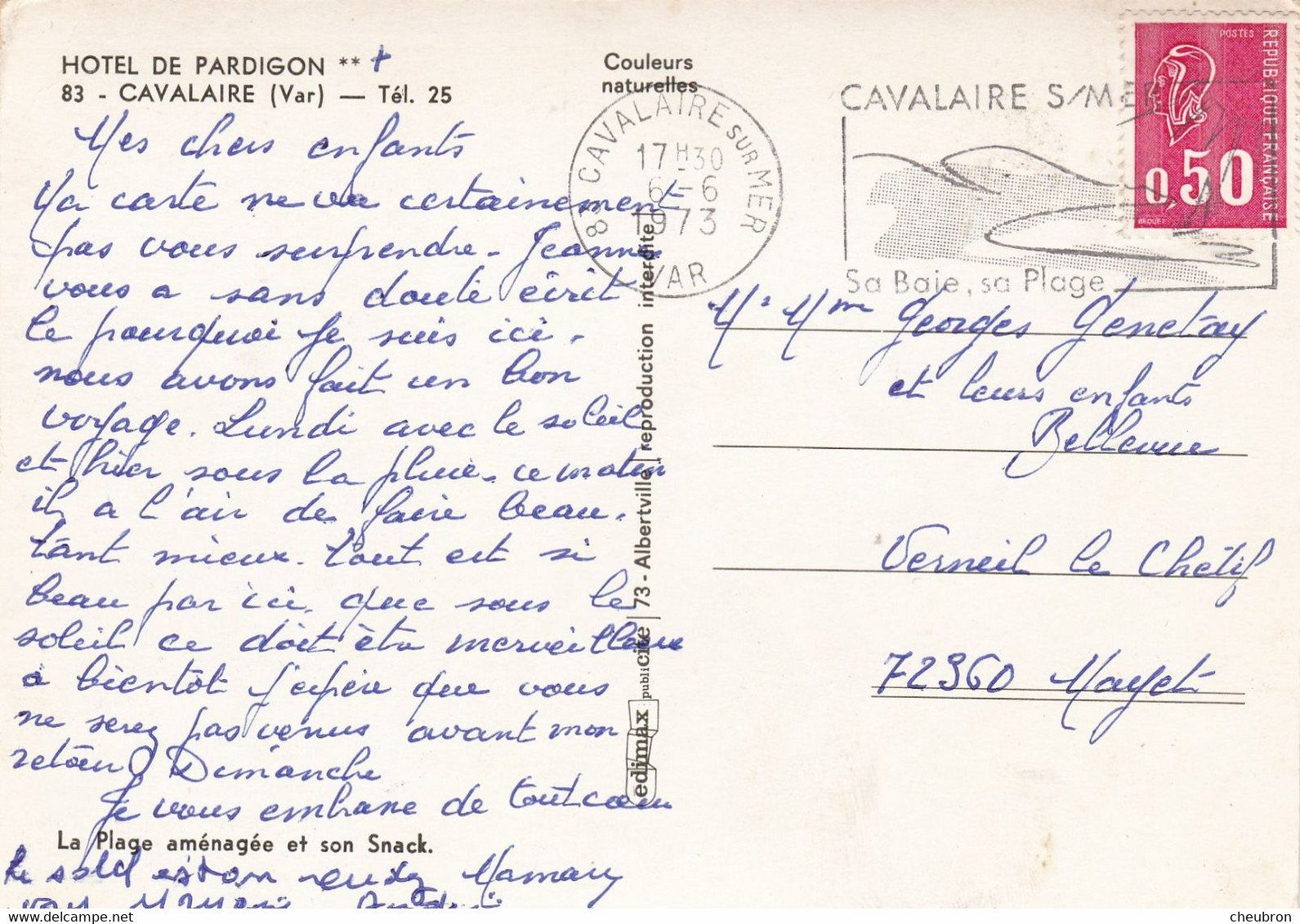 83.  CAVALAIRE SUR MER CPSM. HOTEL DE PARDIGON. PLAGE. ANIMATION.. ANNÉE 1973 + TEXTE. - Cavalaire-sur-Mer
