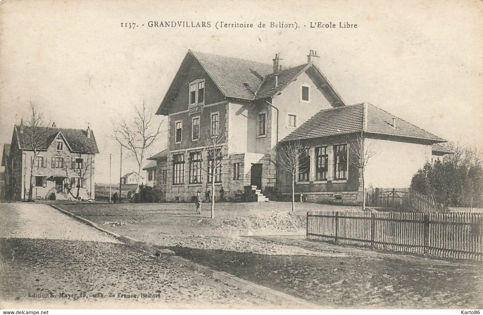 Grandvillars * Vue Sur L'école Libre - Grandvillars