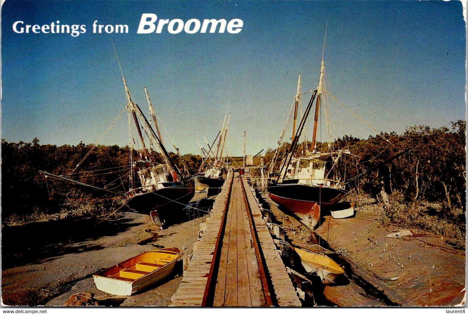 (2 Oø 45) Australia - WA  - Greeting's From Broome (posted With Fish Stamp) Pearling Luggers Boats - Broome