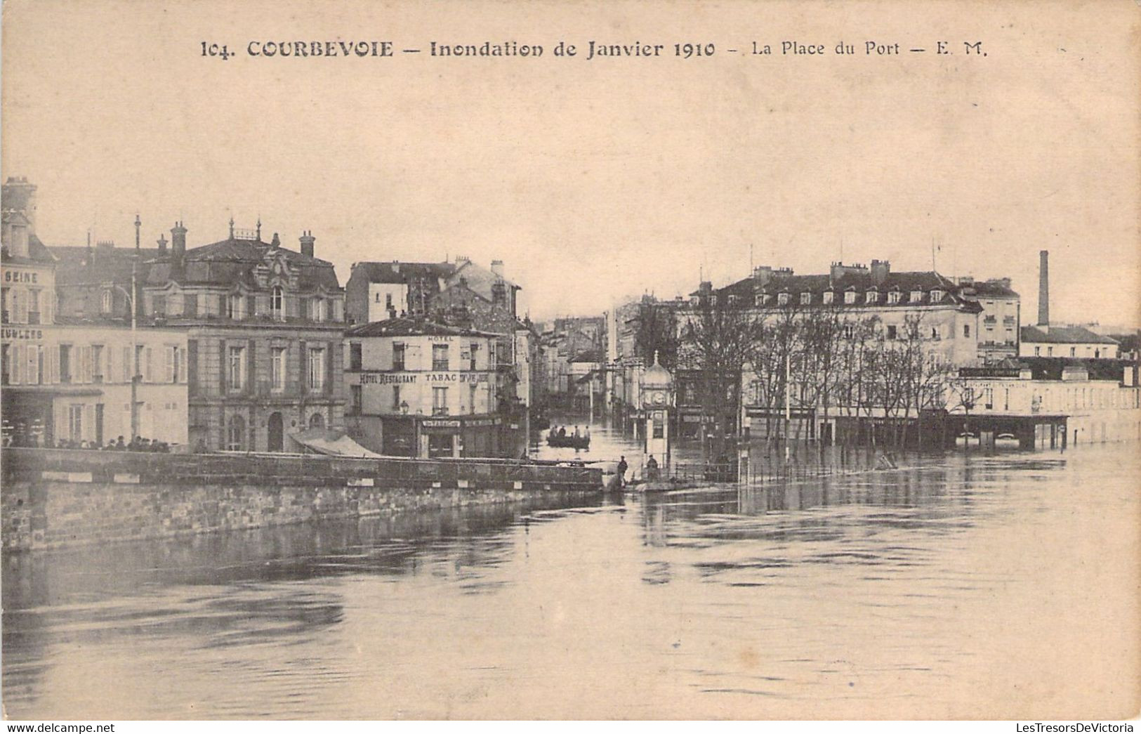 FRANCE - 75 - PARIS INONDE - Courbevoie - La Place Du Port -  Carte Postale Ancienne - Inondations De 1910