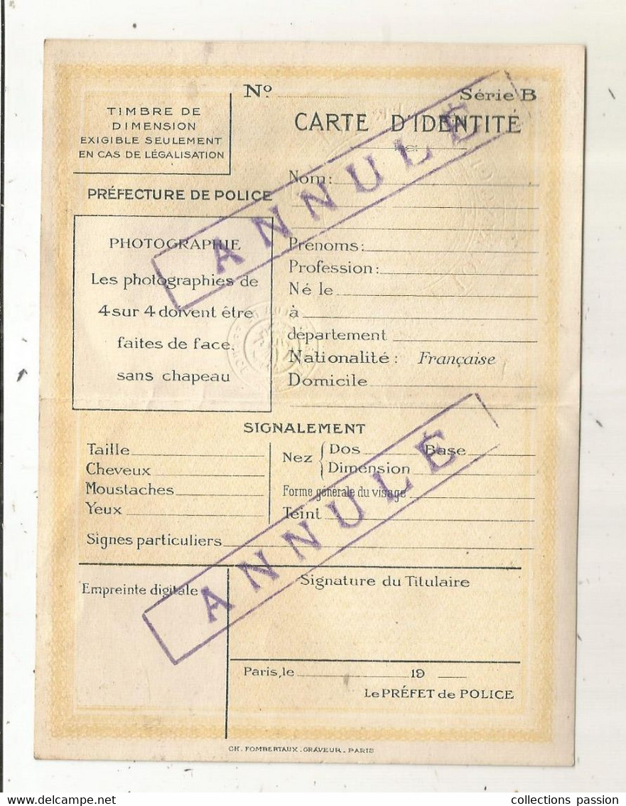 Carte De Membre ,TOURING CLUB DE FRANCE ,1945, Timbrée, 2 Scans - Cartes De Membre