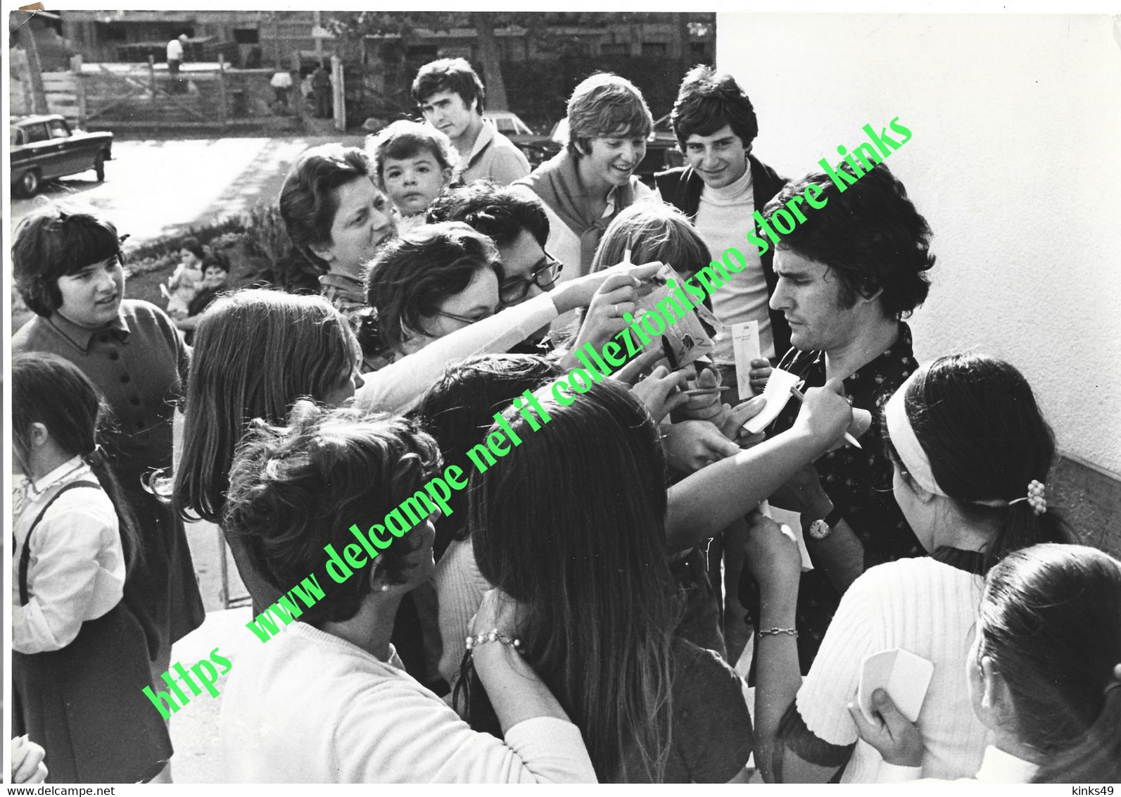 299> FAUSTO LEALI Con I Fans < Foto Originale Agenzia GIORNALFOTO > Cm. 29,8 X 21 = 1968 - Foto