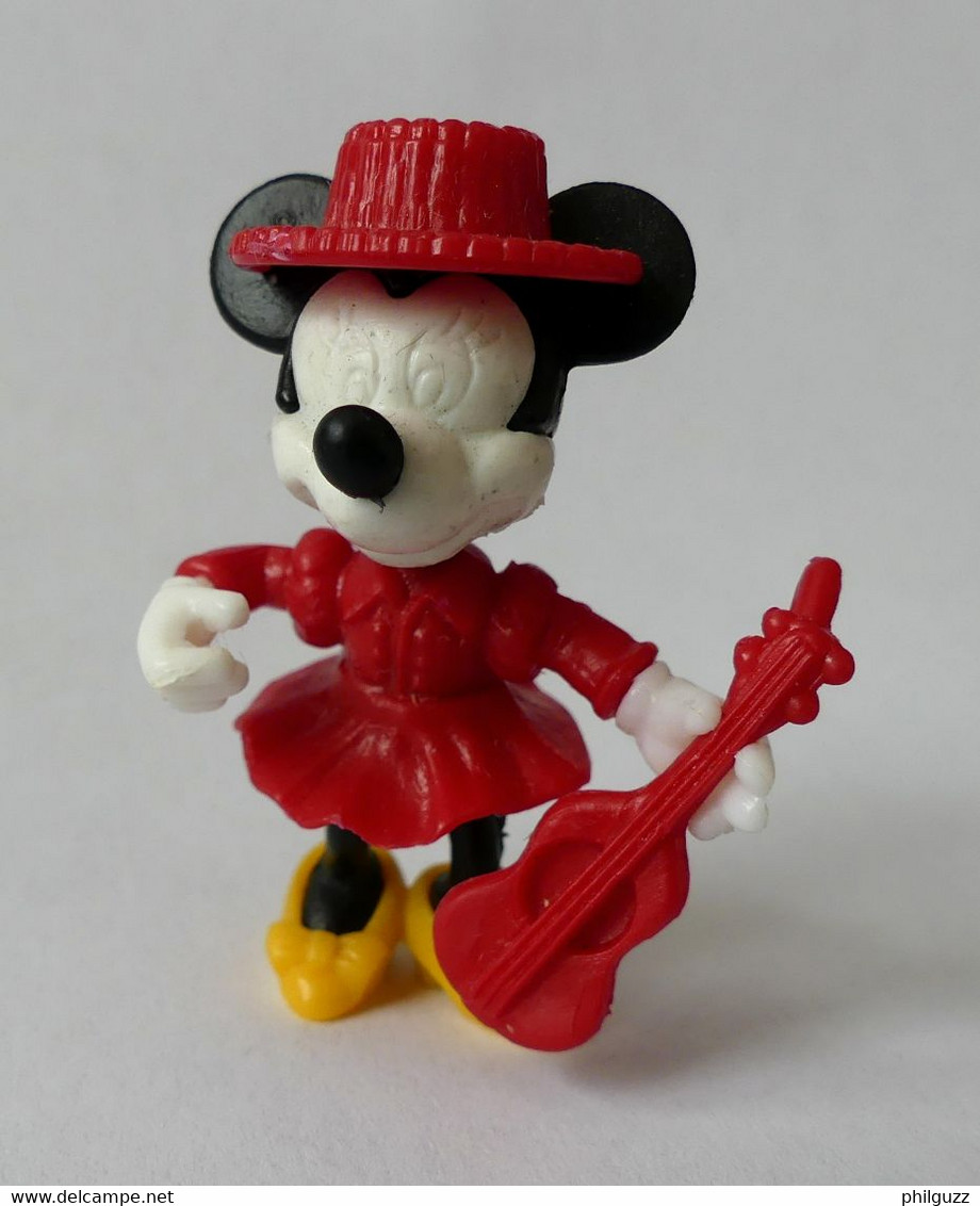 FIGURINE KINDER DISNEY MONTABLE PLASTIQUE MINNIE Chapeau Rouge  AVEC UNE GUITARE 1990 COMPLET Manque L'autocollant Yeux - Montables