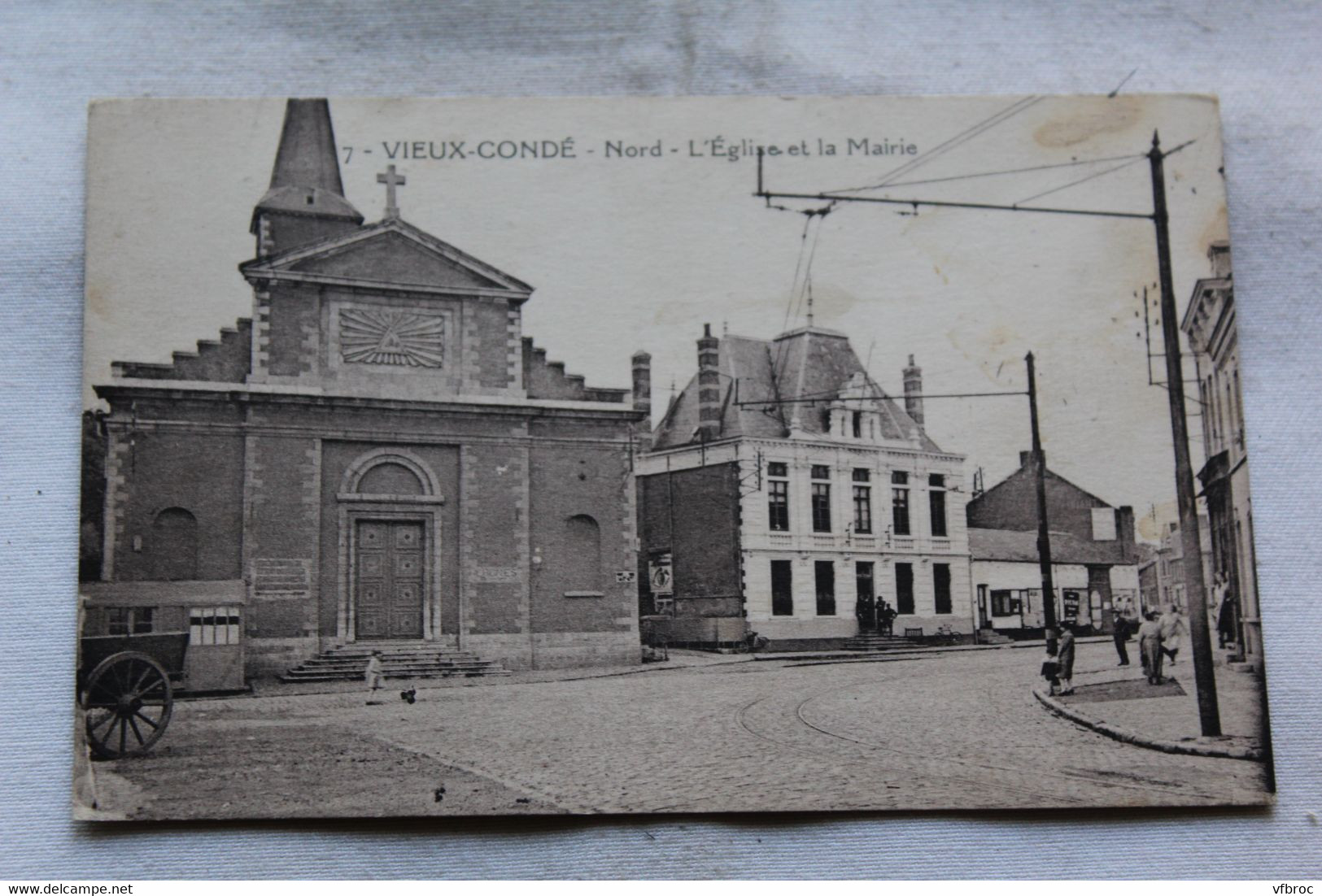 Vieux Condé , L'église Et La Mairie, Nord 59 - Conde Sur Escaut