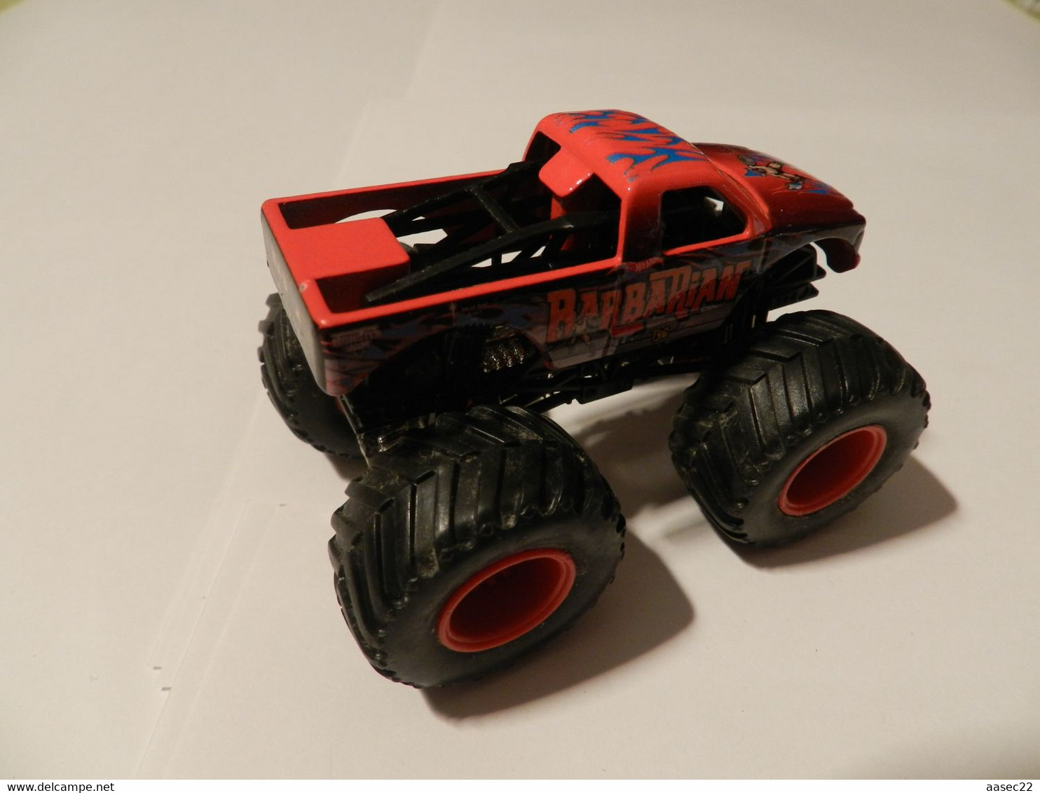 Hotwheels    Monster Truck  (Monster Barbarian ) L 9cm     ***  3814  *** - HotWheels