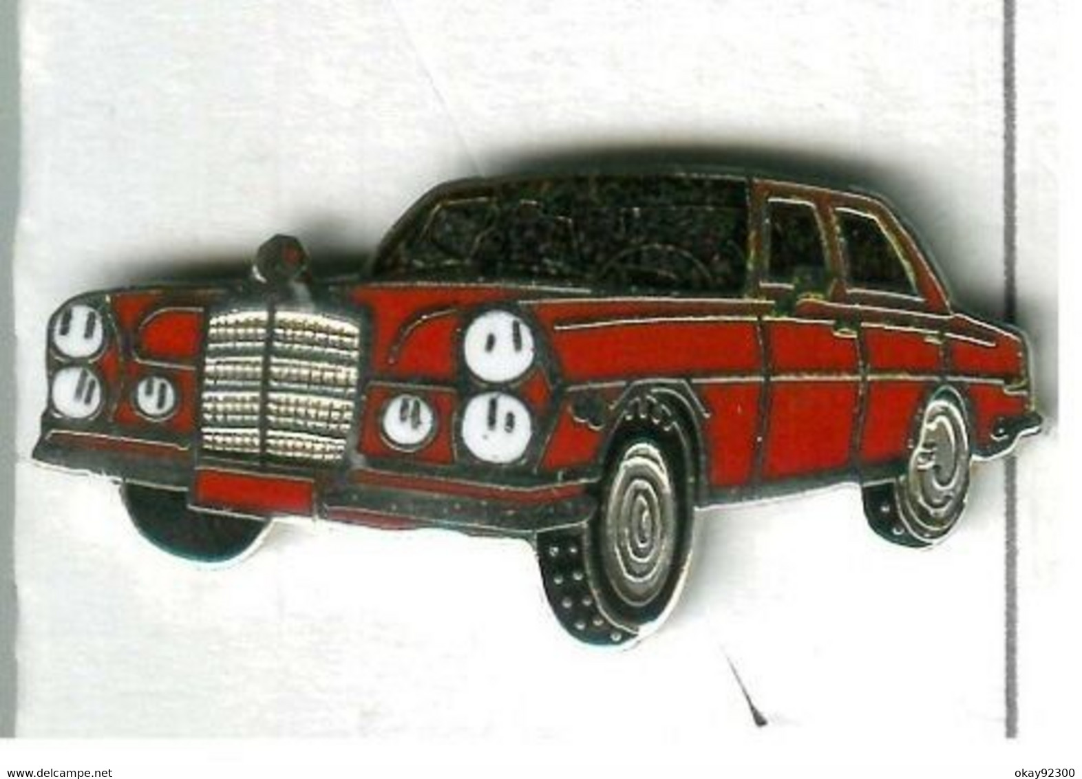 Pin's Automobile Voiture Mercedes Benz Rouge - Mercedes