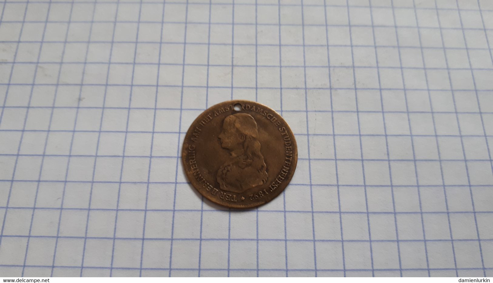 PAYS-BAS KONINGIN REGENTES EMMA TER HERINNERING AAN HET AMSTERDAMSCHE STUDENTENFEEST 1892 22MM 1.1GR  ! TRES RARE ! - Monarquía/ Nobleza