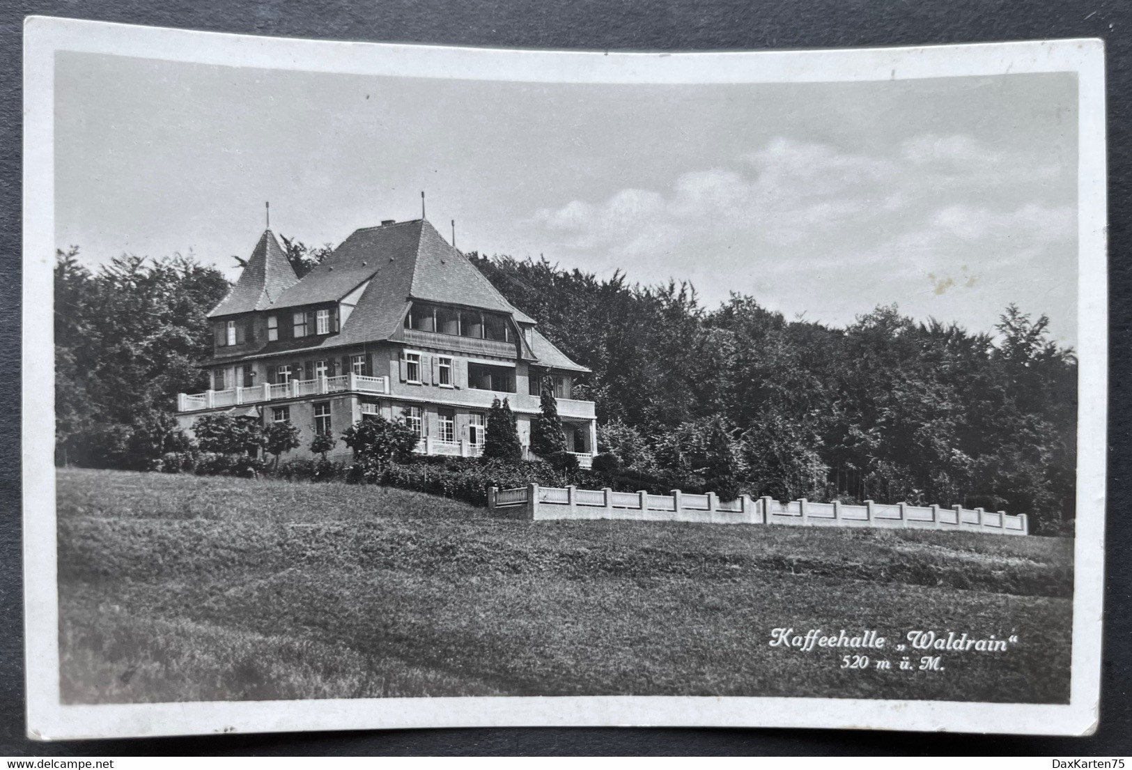 St. Chrischona/ Kaffeehalle Waldrain - Wald