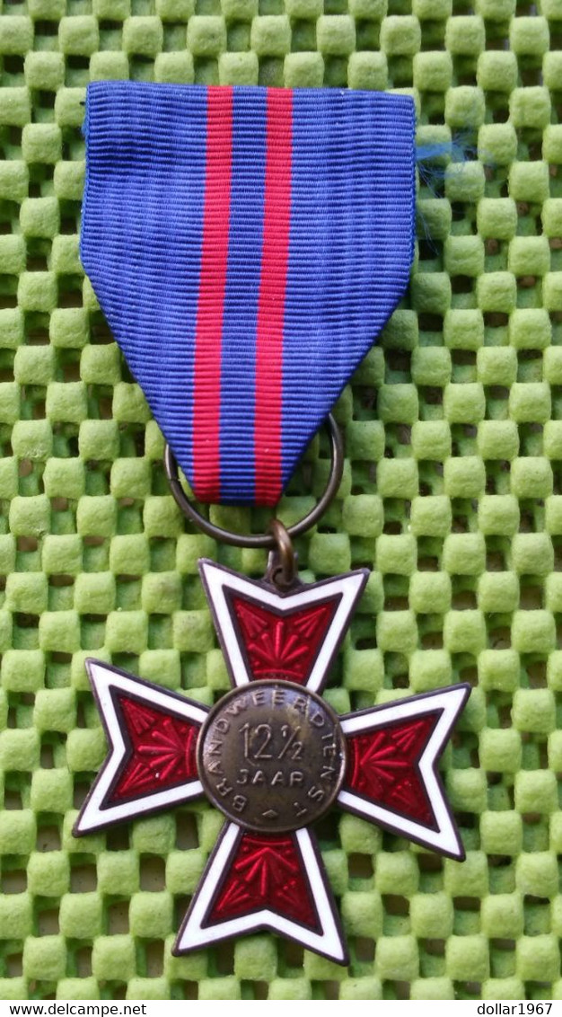 Medaille : Nederlandse Brandweermedaille 12,5 Jaar Trouwe Dienst  /  Cross Of The Dutch Fire Service - Pompiers