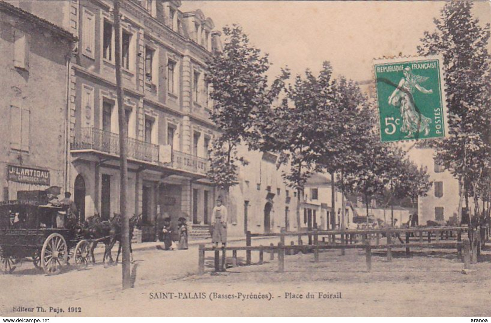 64 -- Saint-Palais -- Place Du Foirail -- Diligence --- 273 - Saint Palais