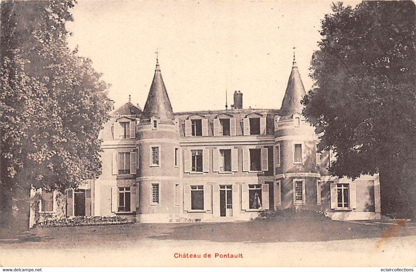 Pontault Combault         77       Le Château         (voir Scan) - Pontault Combault