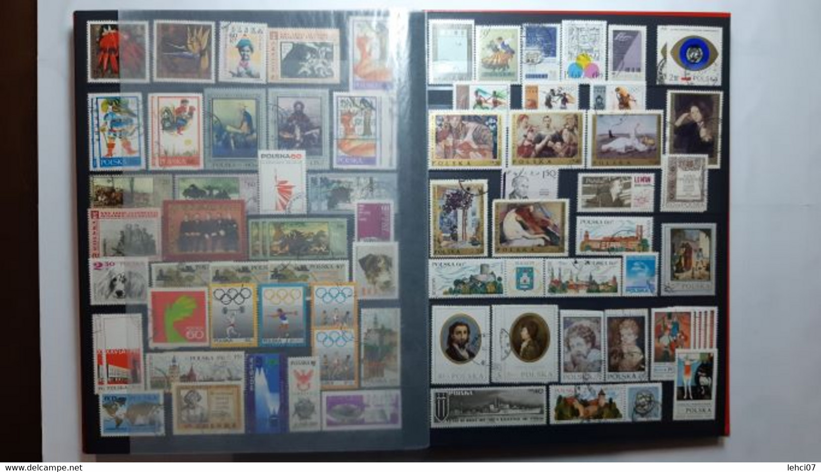 POLOGNE Bel ensemble, collection d’environ 1 380 timbres