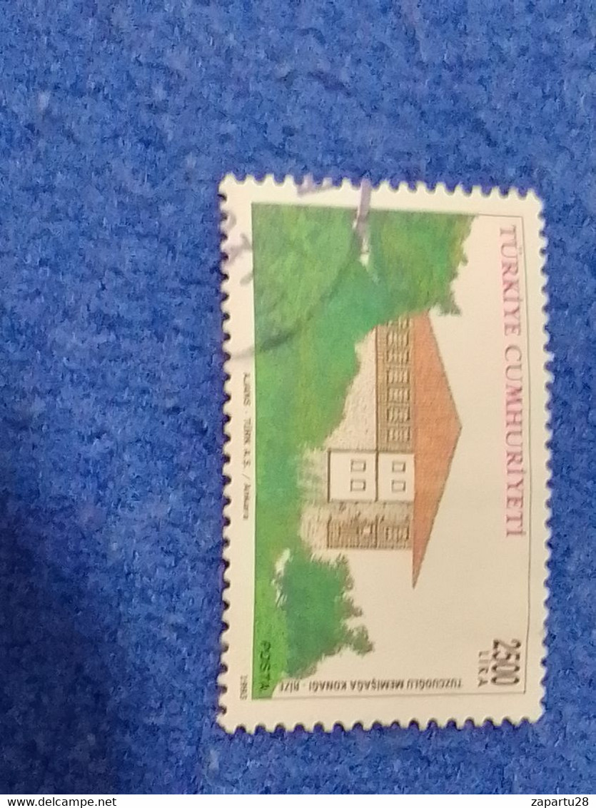 TÜRKEY--1990-00   2500LİRA.       DAMGALI - Used Stamps