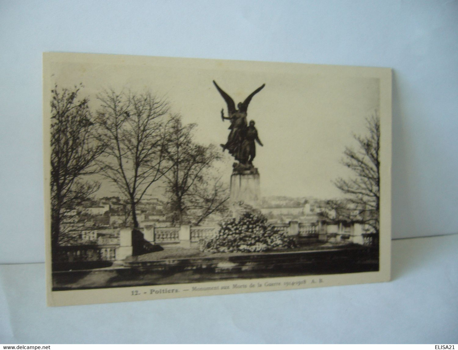12. POITIERS  86 VIENNE MONUMENT AUX MORTS DE LA GUERRE 1914.1918 CPA PHOTOTYPIE A.BRUEL ANGERS - Monuments Aux Morts