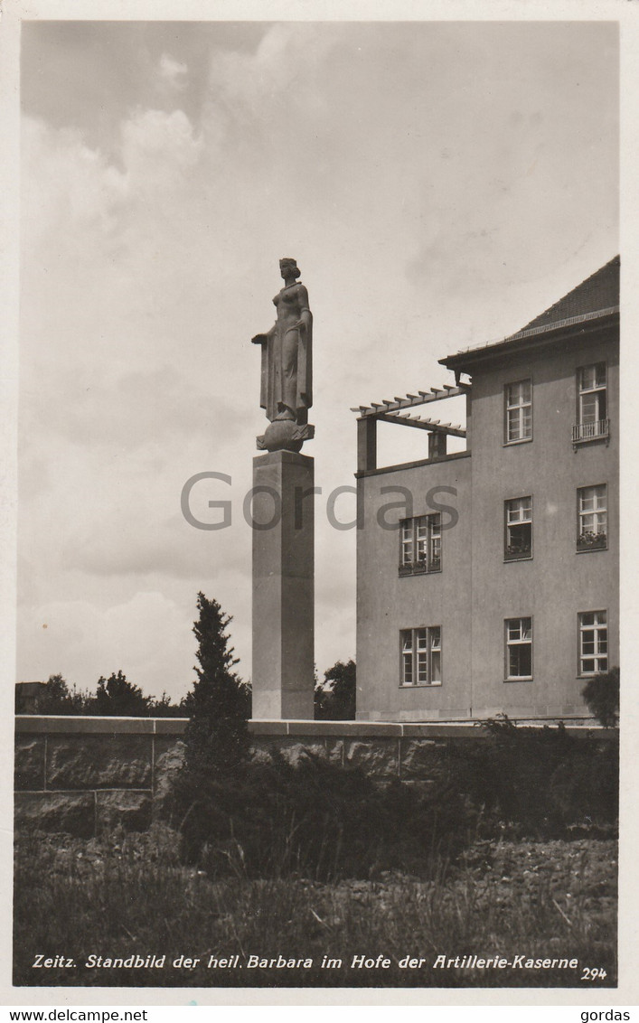 Germany - Zeitz - Standbild Der Heil. Barbara Im Hofe Der Artillerie-Kaserne - Zeitz