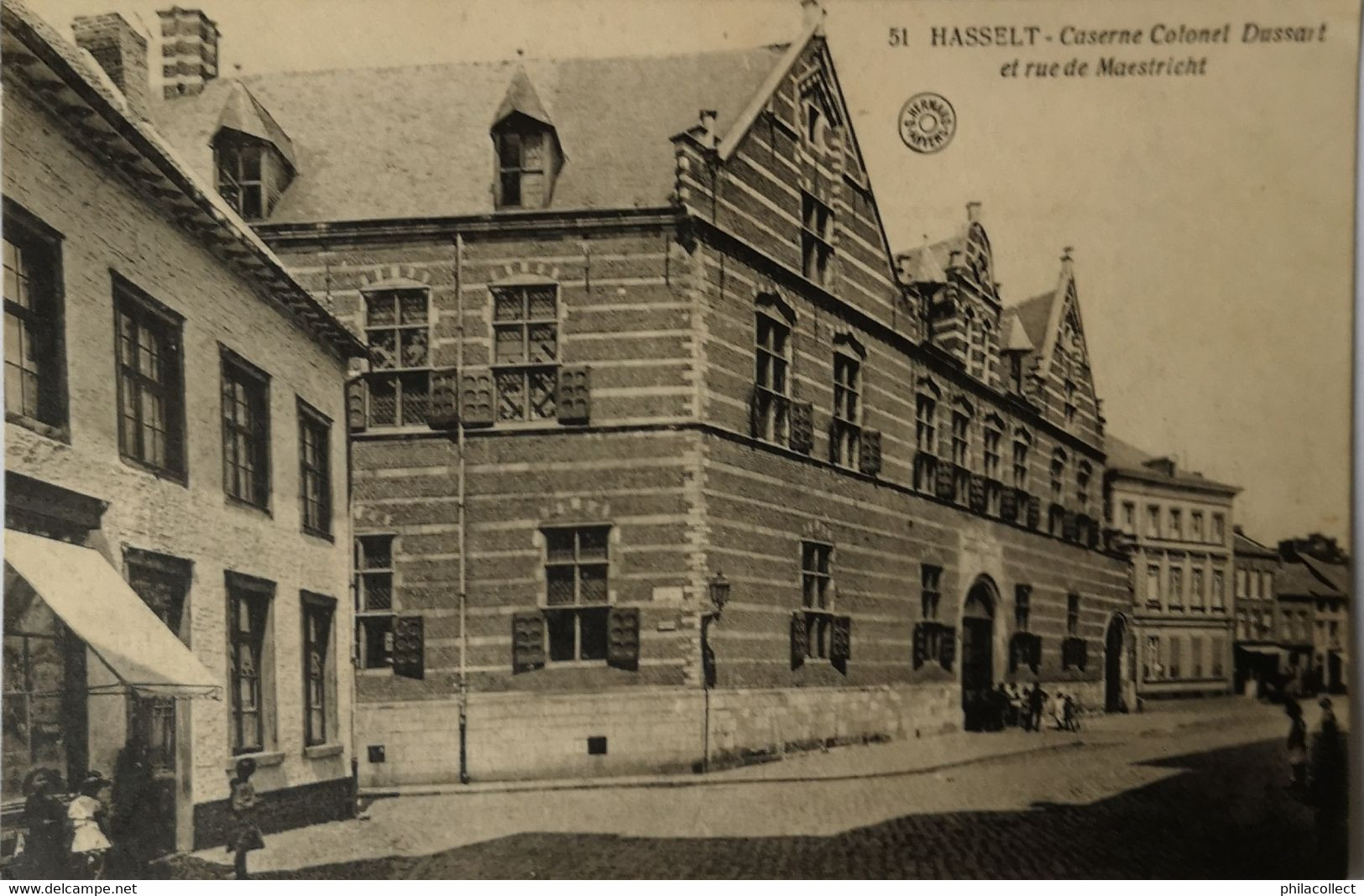 Hasselt // Caserne Colonel Dussart Et Rue De Maestricht 1922 Uitg. Hermans 51 - Hasselt